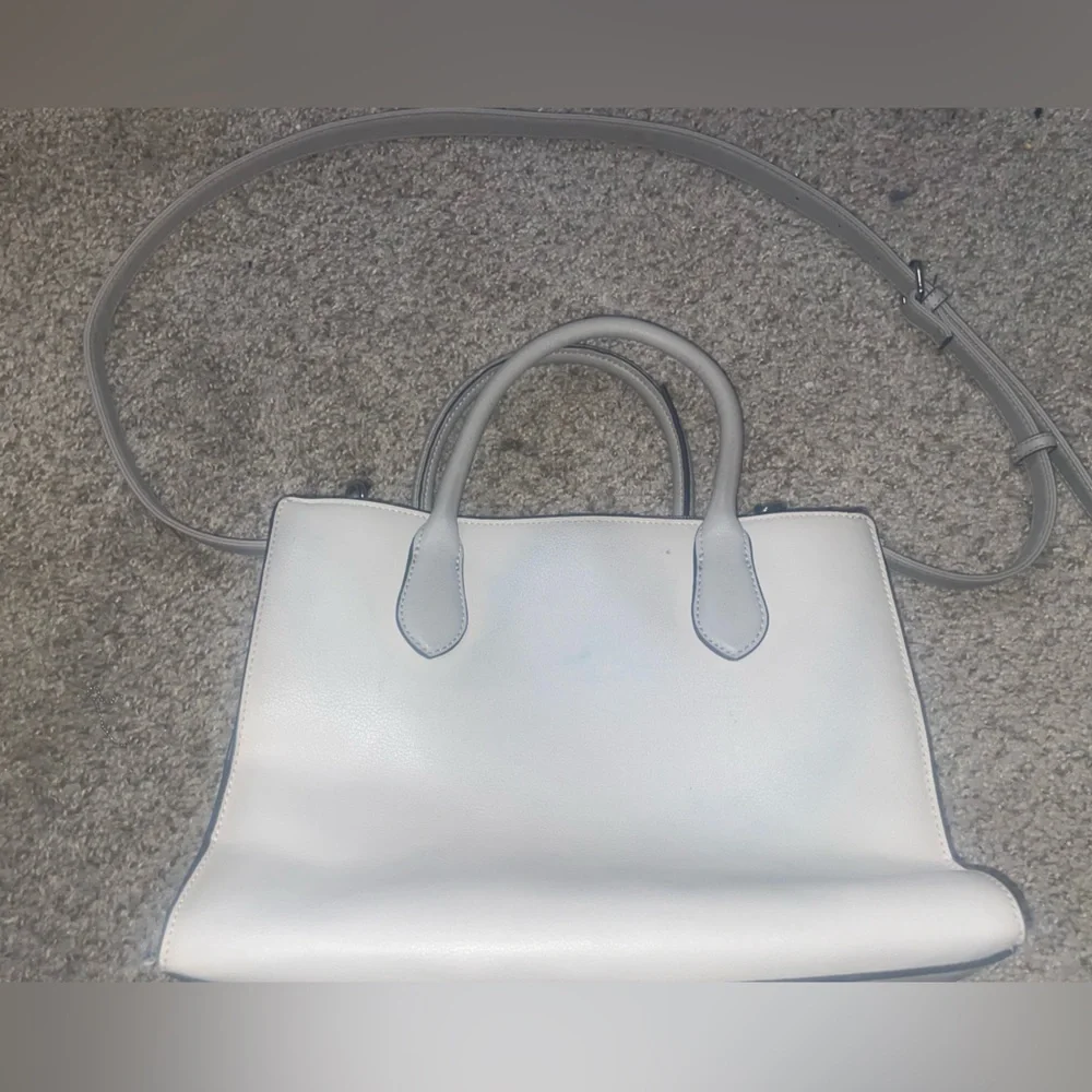 Nine West White, Light Brown , and Grey Shoulder Bag. - Picture 3 of 5